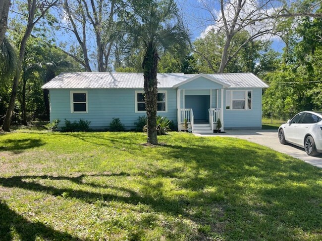 property at 5336 Ramona Blvd