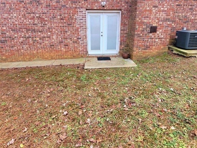 1130 Lee Whatley Dr in Lithonia, GA - Building Photo - Building Photo