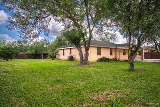 3109 Raul Gonzalez Dr in Mercedes, TX - Building Photo - Building Photo