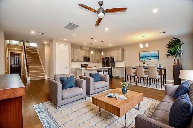 8622 Cedar Plains Ln