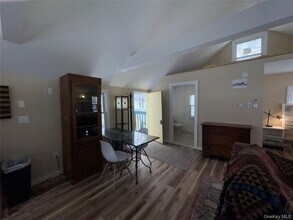 97 Pine St in Wurtsboro, NY - Building Photo - Building Photo