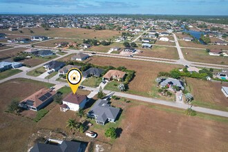 3300 NW 15th Ln in Cape Coral, FL - Building Photo - Building Photo