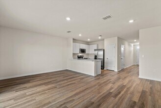 17409 Haysack Ter in Lakewood Ranch, FL - Building Photo - Building Photo