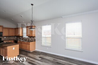 905 Sheryn Dr, Unit AUCPRC in Burleson, TX - Foto de edificio - Building Photo