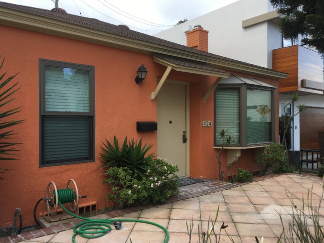 property at 424 28th St