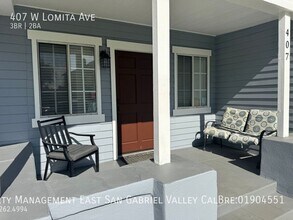 407 W Lomita Ave in Glendale, CA - Building Photo - Building Photo