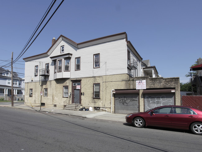 601 Marshall St in Elizabeth, NJ - Building Photo - Building Photo