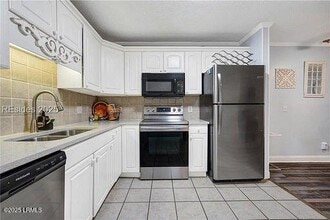 104 Cordillo Pkwy in Hilton Head Island, SC - Building Photo - Building Photo