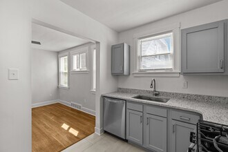 1129 Wisconsin Ave in Pittsburgh, PA - Building Photo - Building Photo