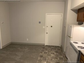 30 S Huntington Ave, Unit 3 in Boston, MA - Building Photo - Building Photo