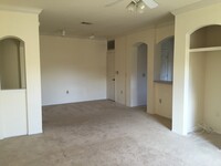 822 Camargo Way, Unit 101