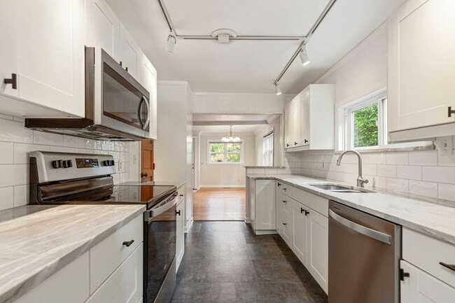 property at 3215 SE 53rd Ave