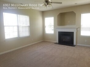 6907 Missionary Ridge Dr in Raleigh, NC - Building Photo - Building Photo