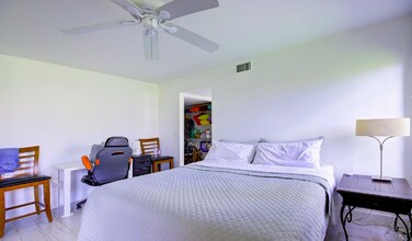 18258 Covina Way in Boca Raton, FL - Foto de edificio - Building Photo