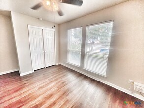 2665 Lonesome Creek Trail in New Braunfels, TX - Foto de edificio - Building Photo