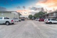 9636 Crofton St photo'