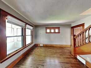 1403 Barclay St in St. Paul, MN - Building Photo - Building Photo