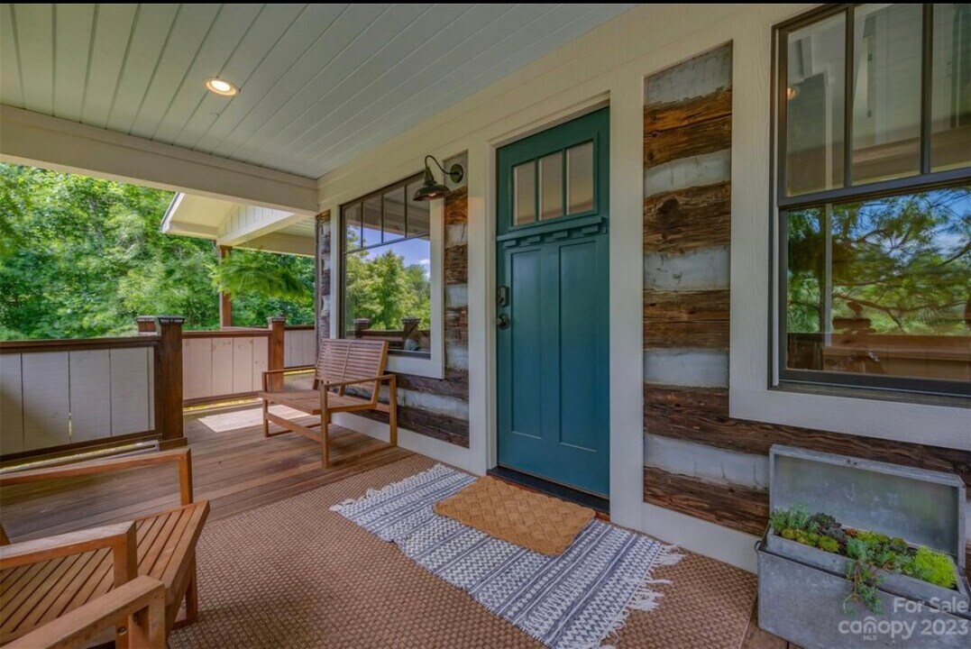 54 Holland Dr in Columbus, NC - Building Photo