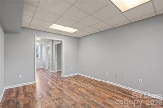300 E Gold St in Kings Mountain, NC - Building Photo - Building Photo