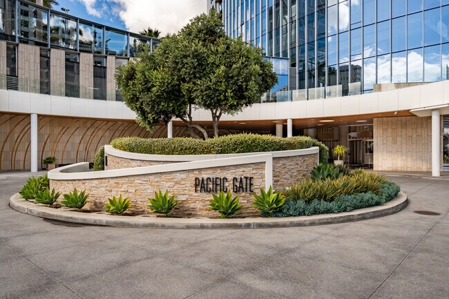888 W E St, Unit 603 in San Diego, CA - Building Photo - Building Photo