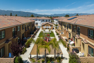 The Windrows in Fontana, CA - Building Photo - Building Photo