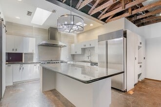 2602 Kings Rd, Unit b in Dallas, TX - Building Photo - Building Photo
