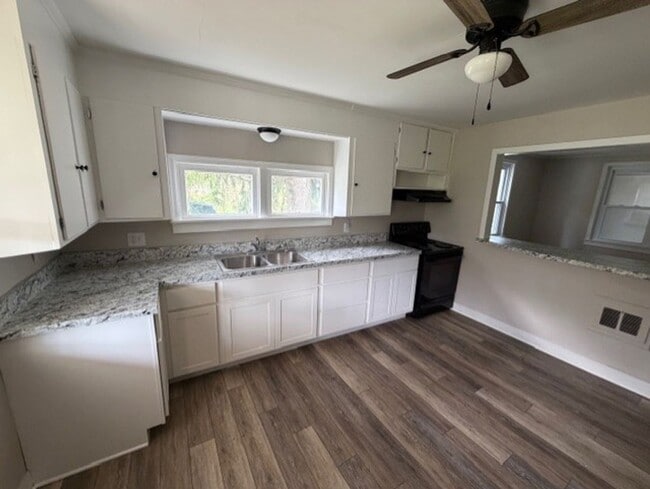 1660 Bamberger Rd in Etters, PA - Building Photo - Building Photo