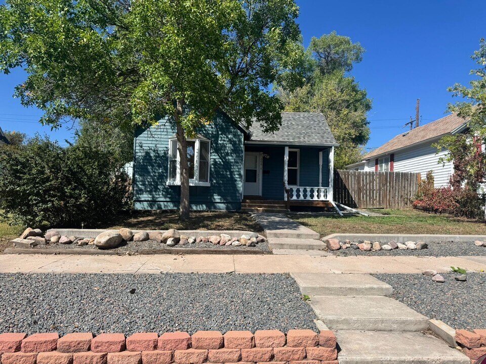 606 E 21st St in Cheyenne, WY - Building Photo