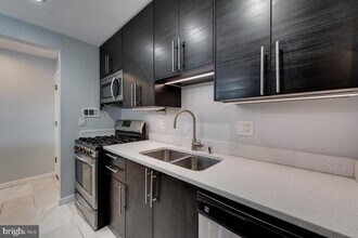 7312 Donnell Pl, Unit C in Forestville, MD - Building Photo - Building Photo