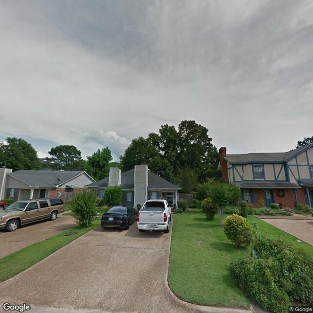 2467 River Oaks Blvd in Jackson, MS - Building Photo
