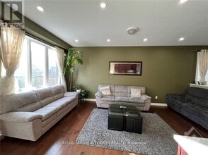 459 Celtic Ridge Crescent in Ottawa, ON - Building Photo - Building Photo