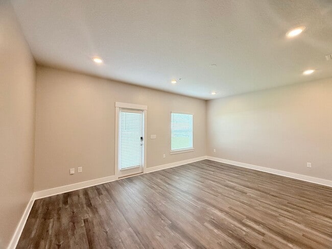 1504 Iroquois Ct in Pensacola, FL - Building Photo - Building Photo