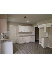 10922 Lockgate Ln in Houston, TX - Building Photo - Building Photo