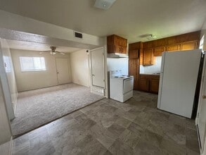805 W Hallmark Ave in Killeen, TX - Building Photo - Building Photo