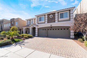 9883 S Russian Hill St in Las Vegas, NV - Building Photo - Building Photo