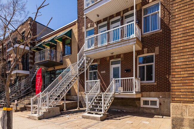 1335-1341 Bélanger St in Montréal, QC - Building Photo - Building Photo
