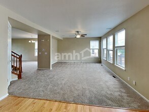 124 N Flat Rock St in Aurora, CO - Building Photo - Building Photo