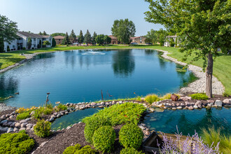 Emerald Park in Green Bay, WI - Foto de edificio - Building Photo