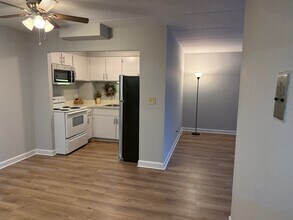 Circle Court in Forest Park, IL - Building Photo - Building Photo