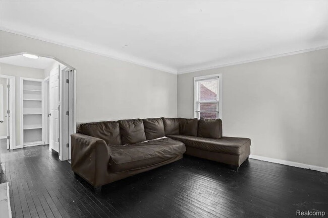 20045 Greenlawn St in Detroit, MI - Foto de edificio - Building Photo