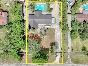 26100 SW 192nd Ave in Homestead, FL - Building Photo - Building Photo
