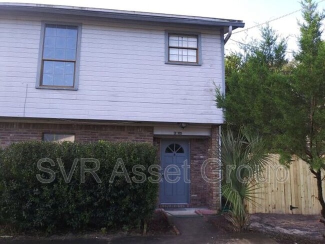6024 Duclay Rd in Jacksonville, FL - Building Photo - Building Photo