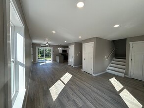 22 Pond Rd in Hampden, ME - Building Photo - Building Photo