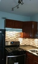 208 Kirkwood Rd NE, Unit A