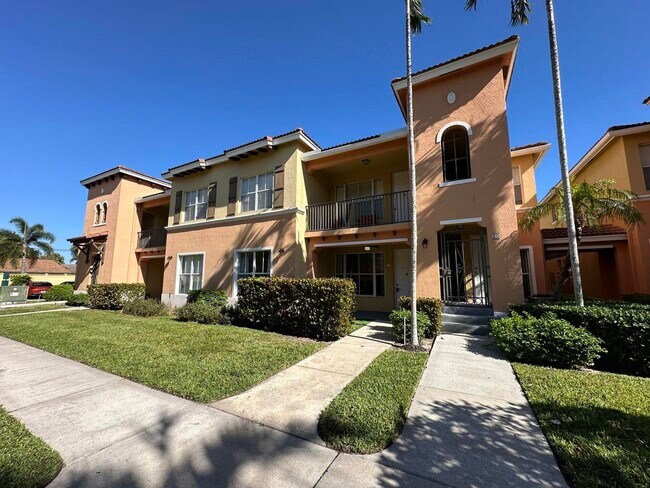 3549 Forest Hill Blvd in West Palm Beach, FL - Building Photo - Building Photo
