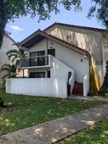 7555 SW 153rd Pl in Miami, FL - Building Photo