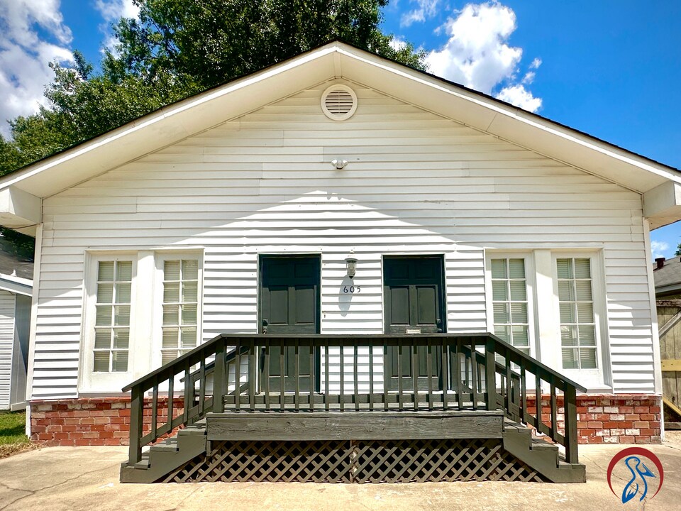 605 Bres Ave in Monroe, LA - Building Photo