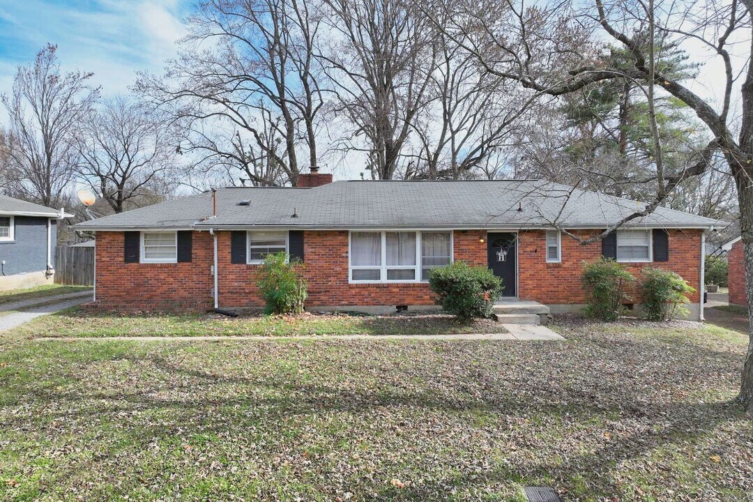4808 Danby Dr in Nashville, TN - Building Photo
