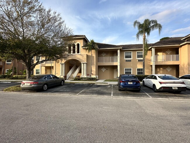 8264 Mulligan Cir in Port St. Lucie, FL - Building Photo - Building Photo