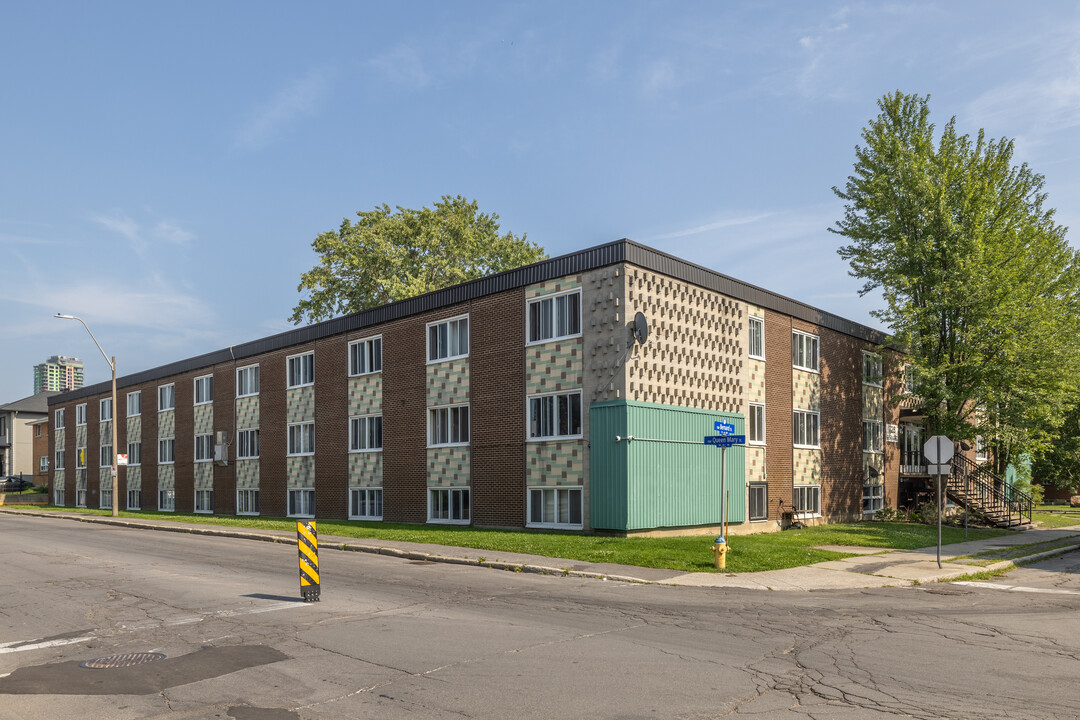 Options Bytown Non Profit Housing Corp in Ottawa, ON - Building Photo